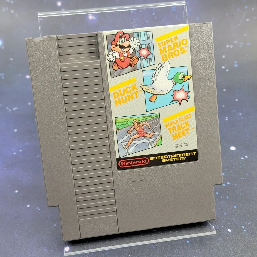 Super Mario Bros / Duck Hunt / World Class Track Meet (Nintendo NES Video Game)